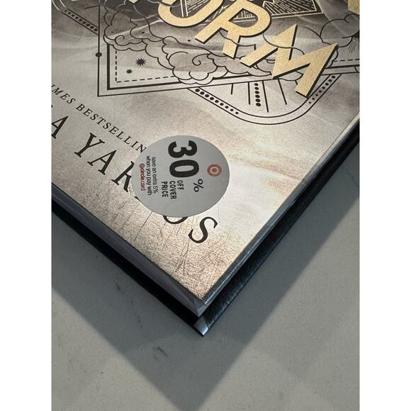 Onyx Storm Rebecca Yarros Target Exclusive Limited Edition Hardcover New W/PIN - Picture 8 of 11